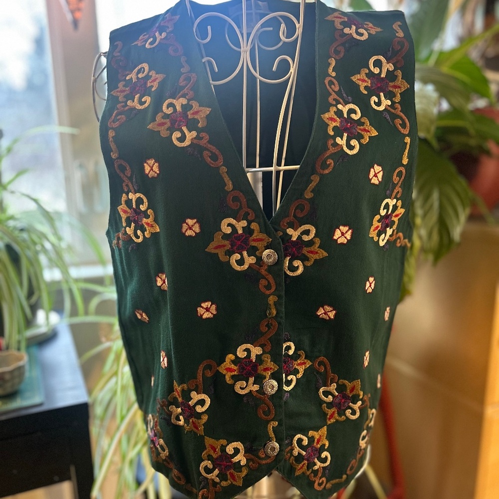Vintage New Directions embroidered vest